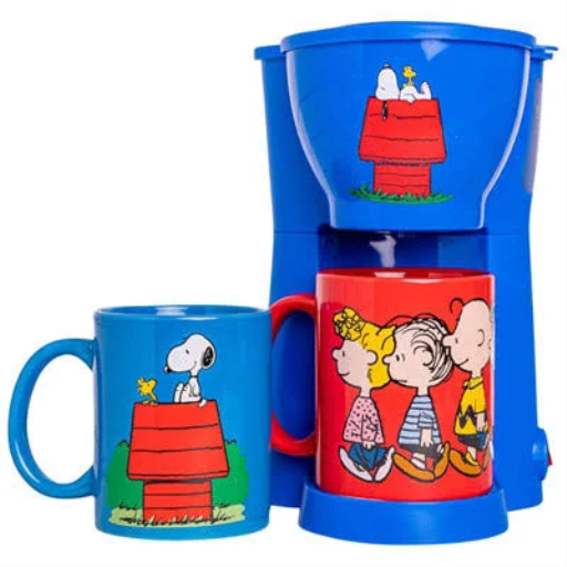 Uncanny Brands Peanuts Snoopy and Woodstock Single-Serve Coffee Maker ? Includes Two 12oz Ceramic Mugs
